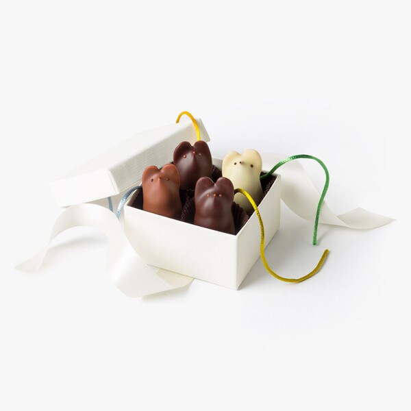 Thumbnail image for 4 Chocolate Mice Favor